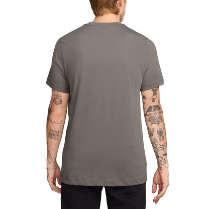 Nike Men's Sportswear Logo T-Shirt