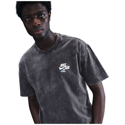 Nike Men's Sportswear Short Sleeve Logo Graphic T-Shirt