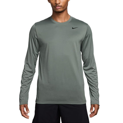 Nike Men's Relaxed-Fit Long-Sleeve Fitness T-Shirt