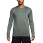 Nike Men's Relaxed-Fit Long-Sleeve Fitness T-Shirt
