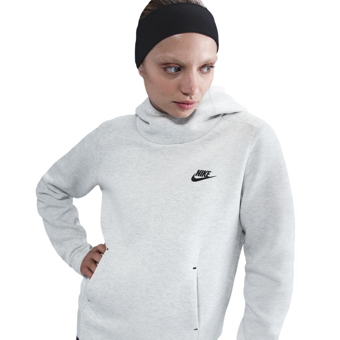 Nike Sportswear Women's Tech Fleece Pullover Hoodie