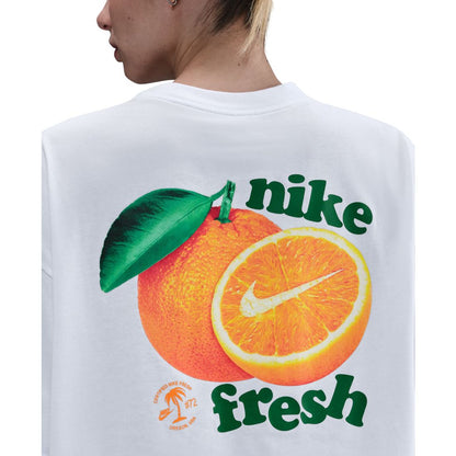 Nike Sportswear Women's Oversized Short-Sleeve Graphic T-Shirt