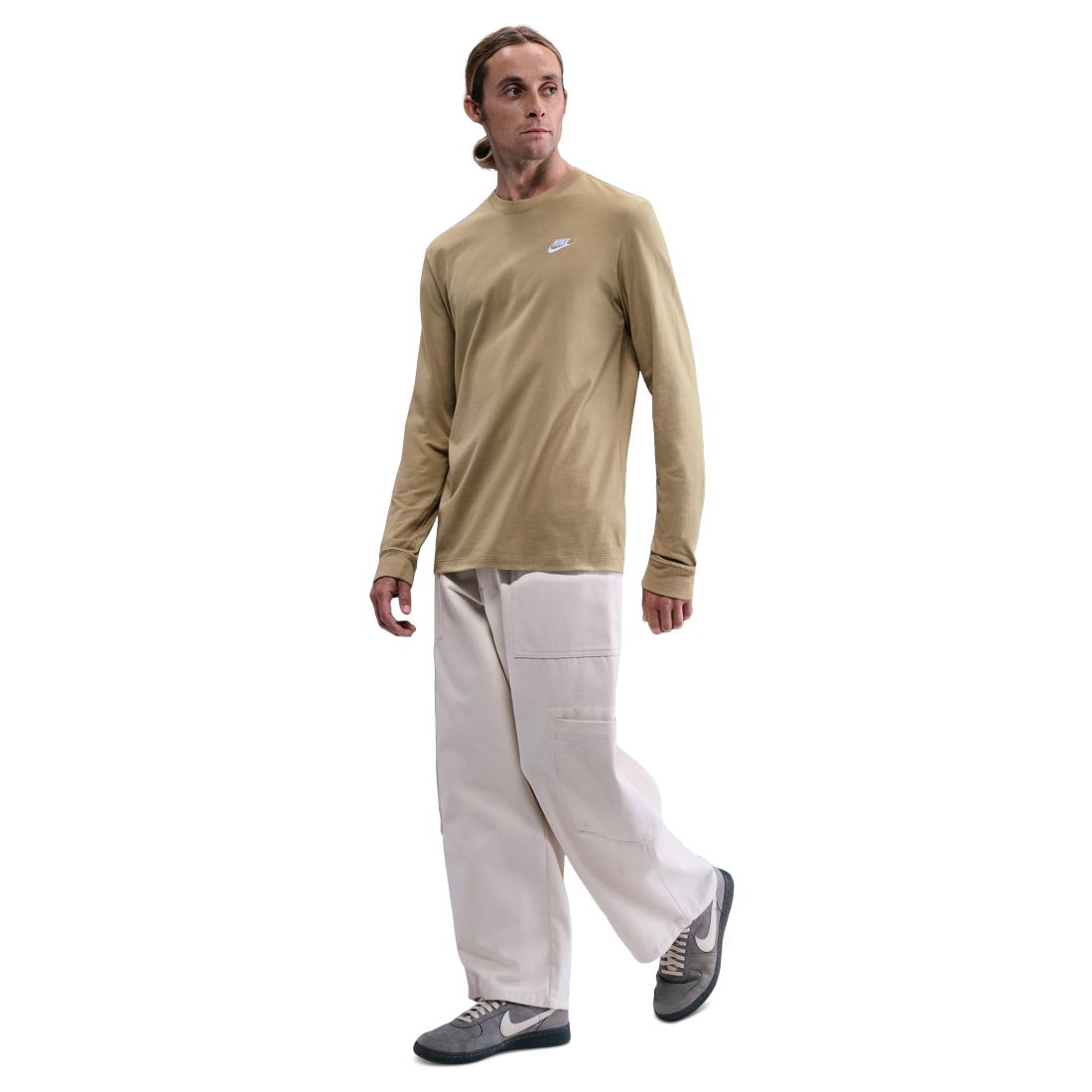 Nike Men's Long Sleeve Sportswear Club T-Shirt