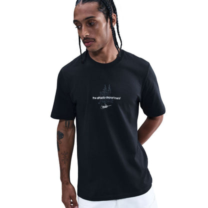 Nike Men's Sportswear Club Crewneck T-Shirt