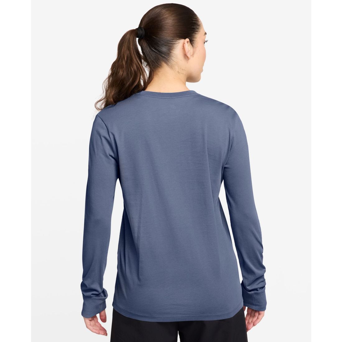 Nike Sportswear Club Women's Cotton Long-Sleeve T-Shirt