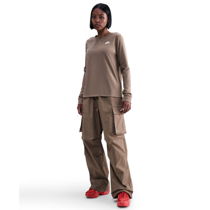 Nike Sportswear Club Women's Cotton Long-Sleeve T-Shirt
