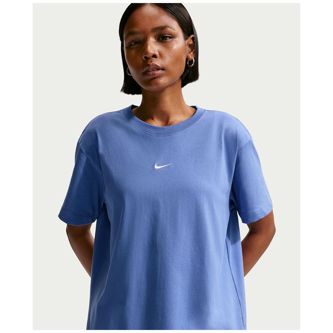 Nike Women's Sportswear Crewneck T-Shirt