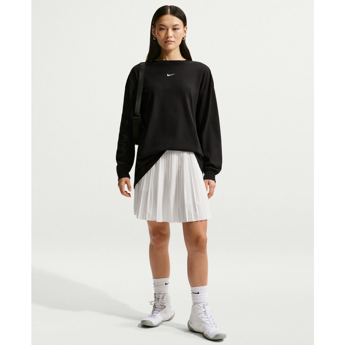 Nike Women's Sportswear Oversized Long-Sleeve T-Shirt
