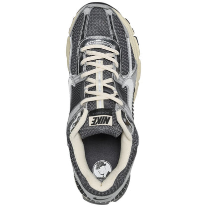 Nike Men's Zoom Vomero 5 Casual Sneakers from Finish Line - Gray, Chrome