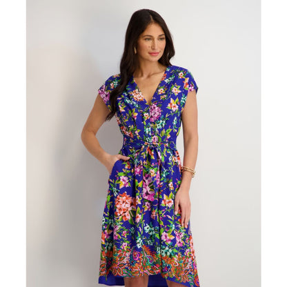 kensie Women's Printed V-Neck Smocked-Back A-Line Dress