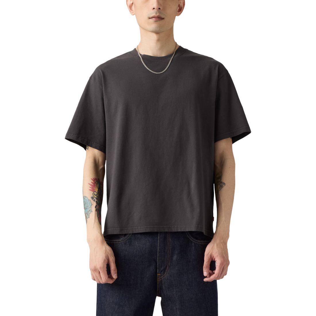 Levi's Men's Relaxed Fit Cropped Boxy Short Sleeve Crewneck T-Shirt
