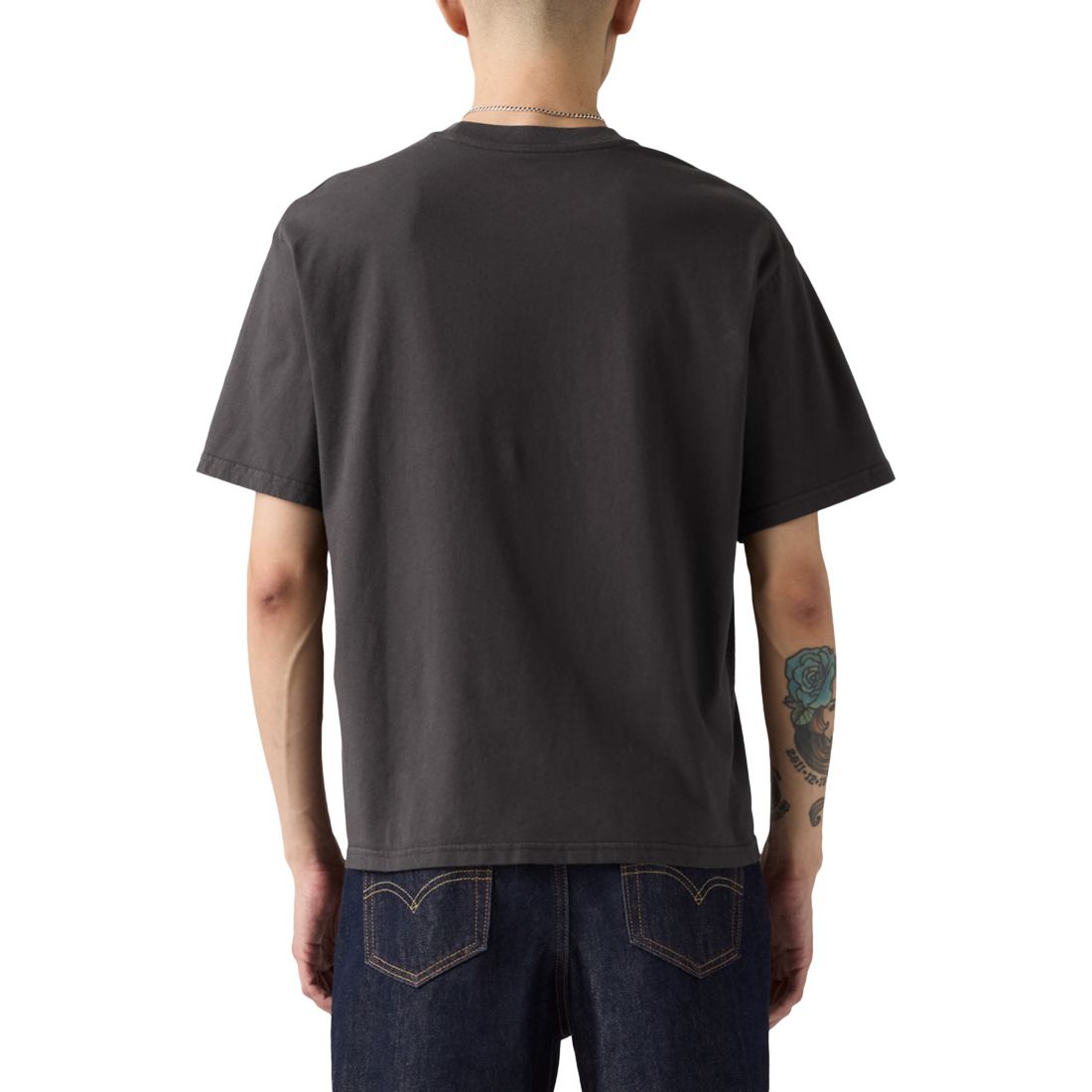 Levi's Men's Relaxed Fit Cropped Boxy Short Sleeve Crewneck T-Shirt