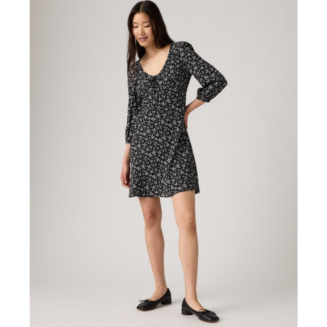Levi's Women's Odette Holiday V-Neck Mini Dress