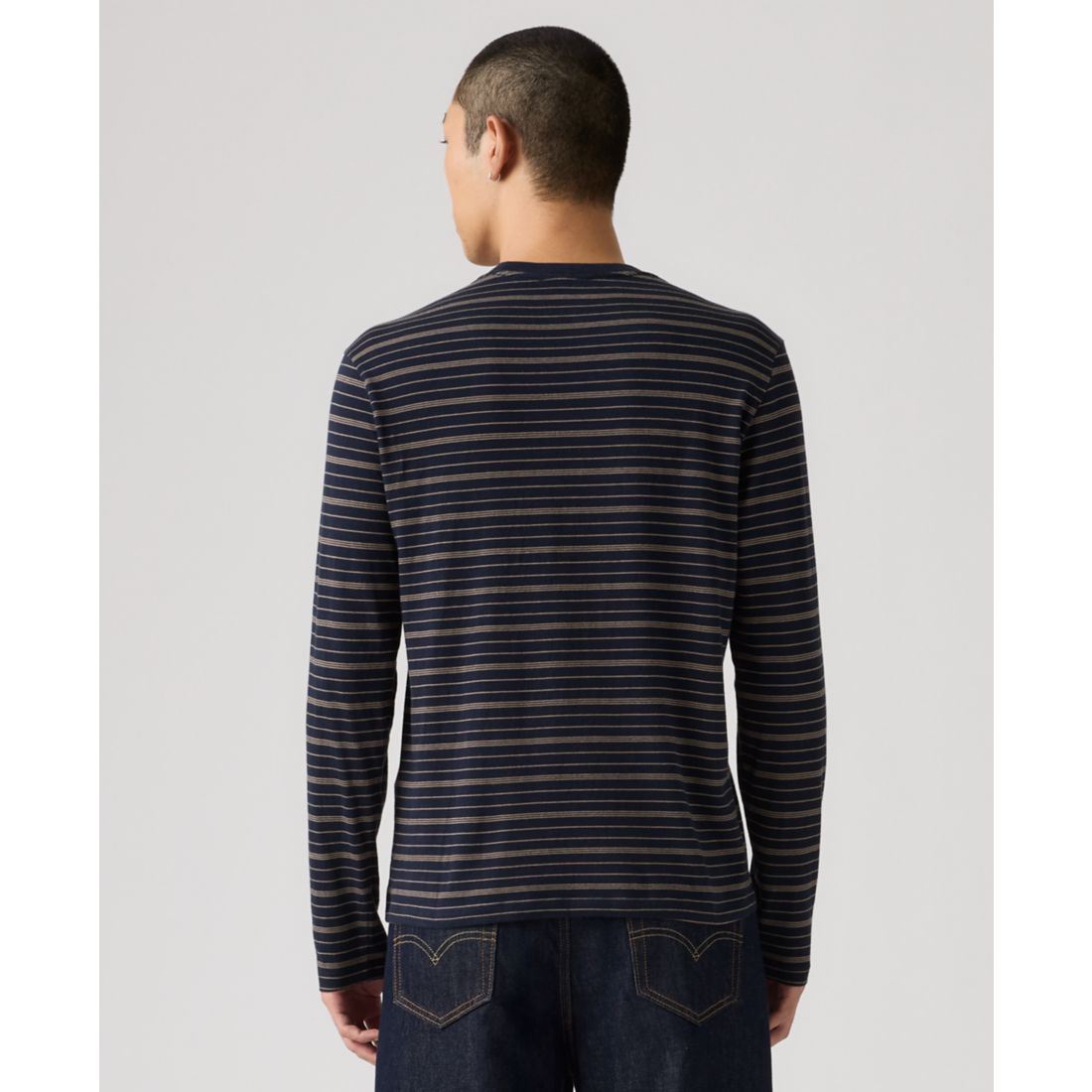 Levi's Men's Long Sleeve Crewneck Pocket T-Shirt