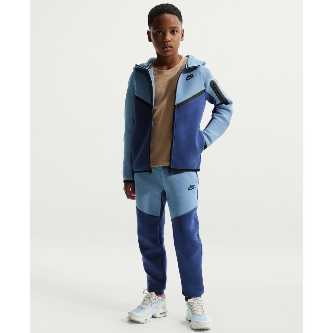 Nike Kids 7-20 Sportswear Tech Fleece Jogger Pants