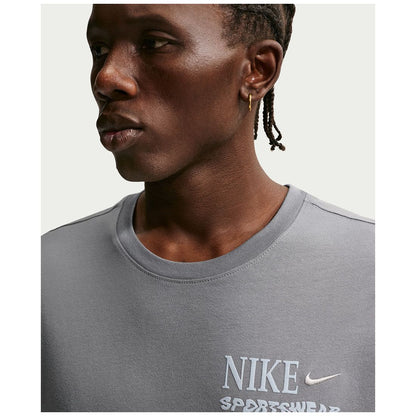 Nike Sportswear Men's Short-Sleeve T-Shirt