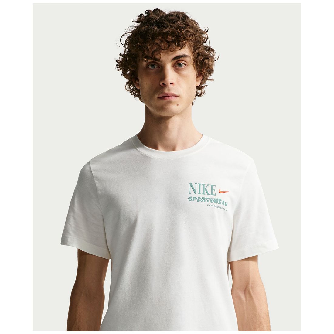 Nike Sportswear Men's Short-Sleeve T-Shirt