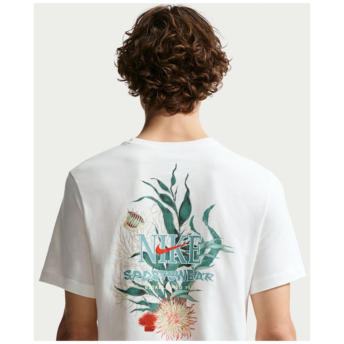 Nike Sportswear Men's Short-Sleeve T-Shirt