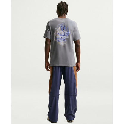 Nike Sportswear Men's Short-Sleeve T-Shirt