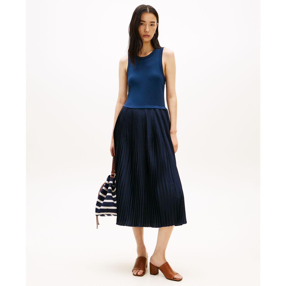 Tommy Hilfiger Women's Mix Media Pleated Sleeveless Midi Dress