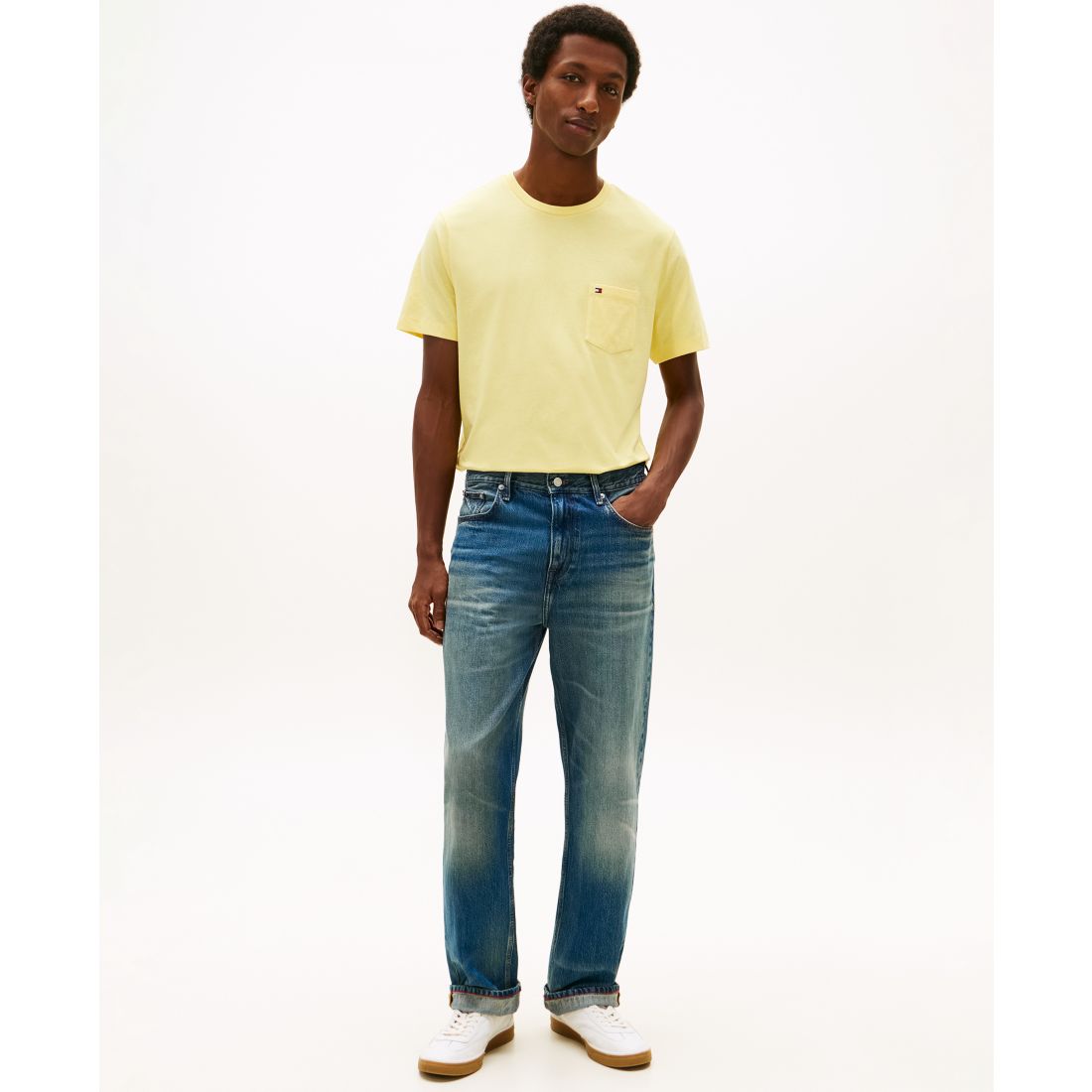 Tommy Hilfiger Men's Essential Solid Pocket T-Shirt