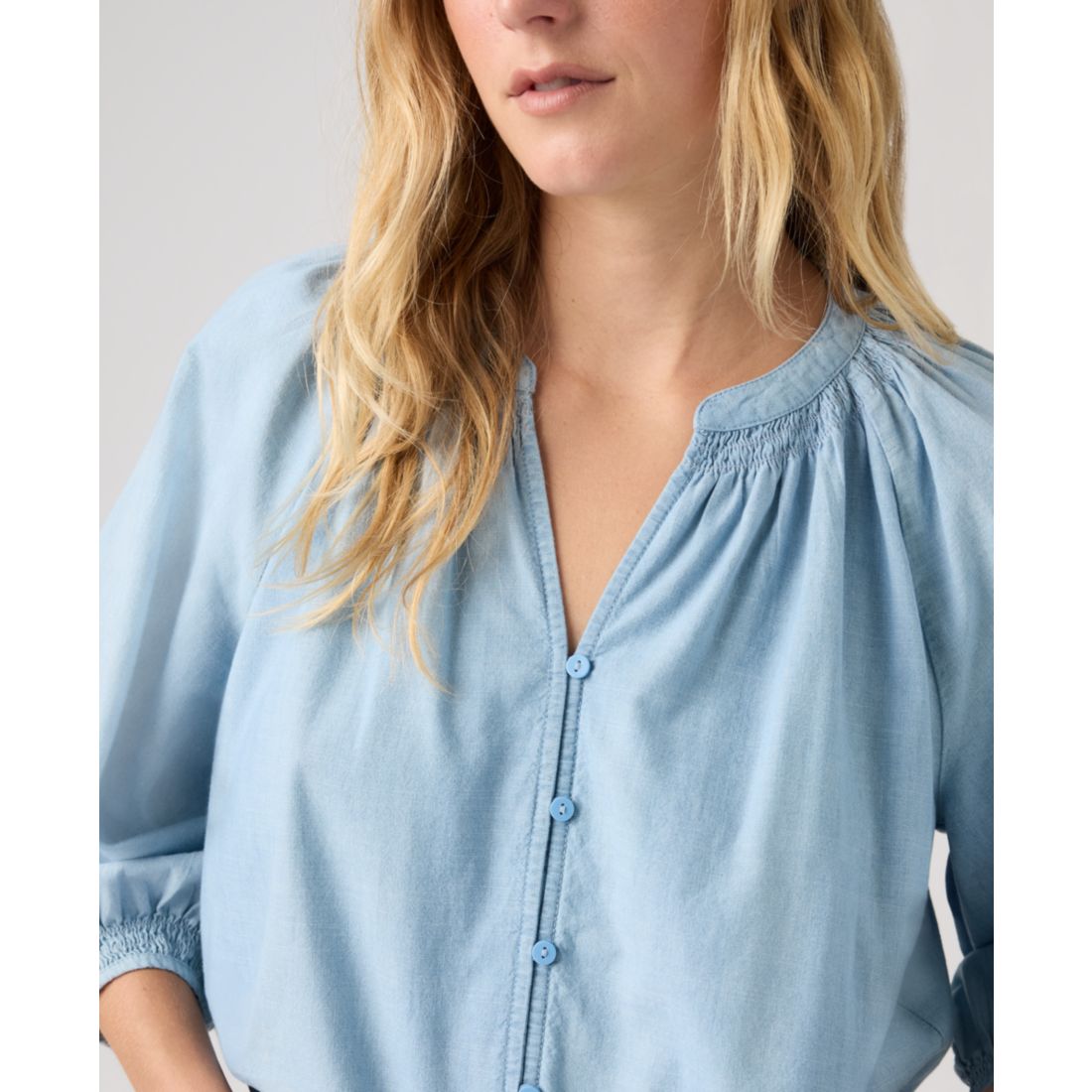 Levi's Juniors' Phoebe V-Neck Blouse