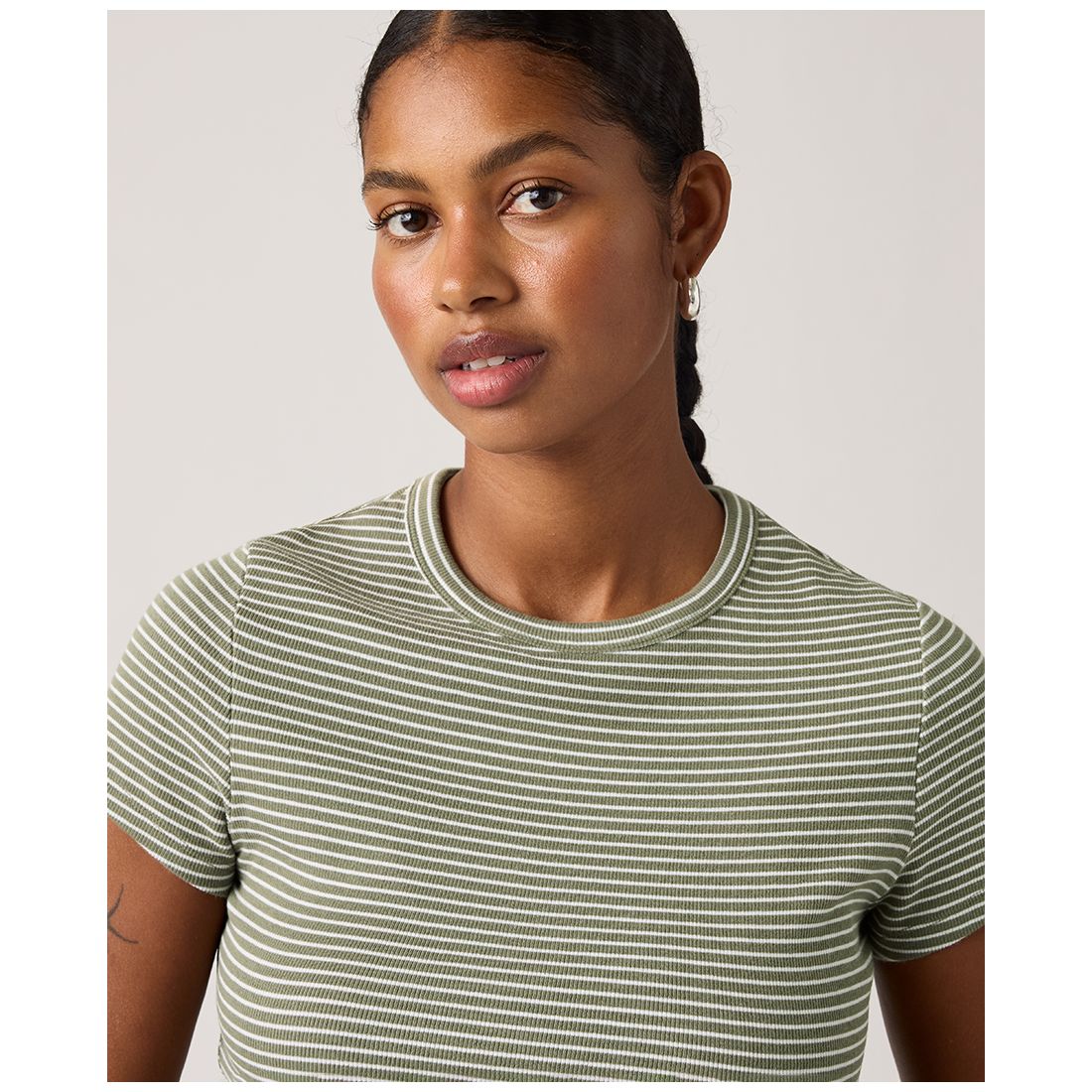 Levi's Women's Short-Sleeve Cropped Top