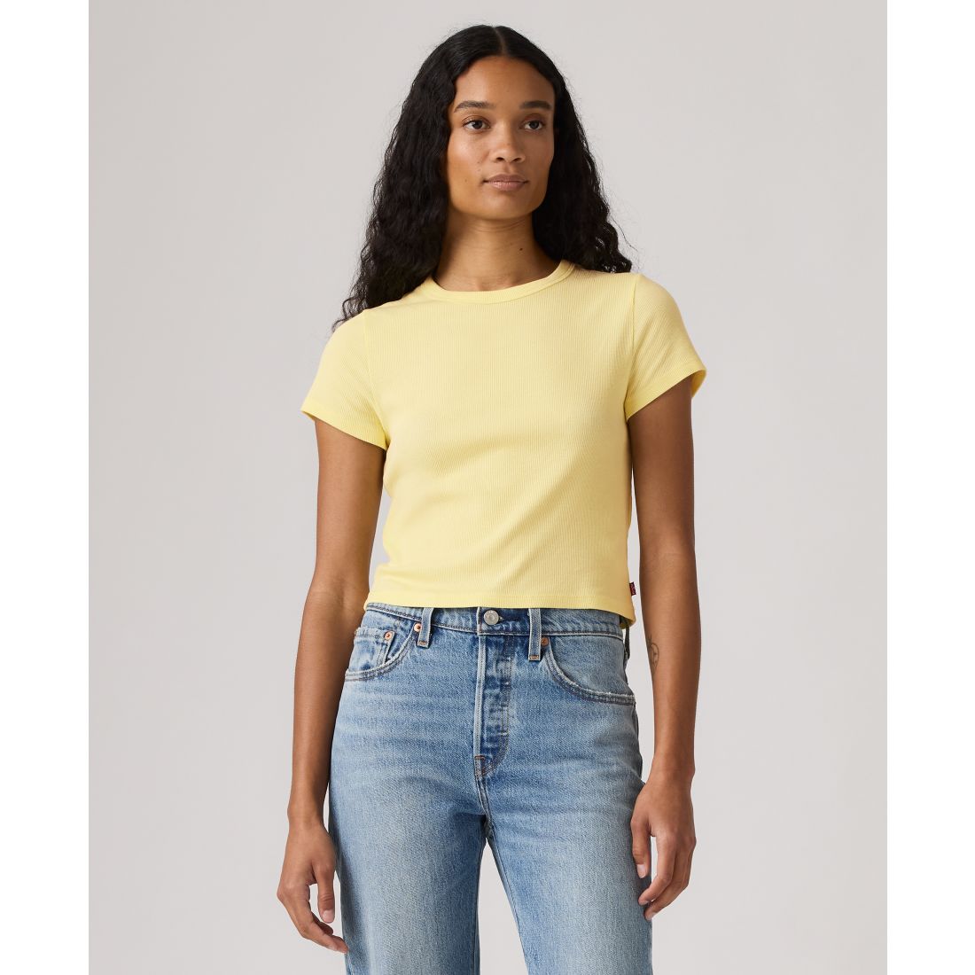 Levi's Women's Short-Sleeve Cropped Top