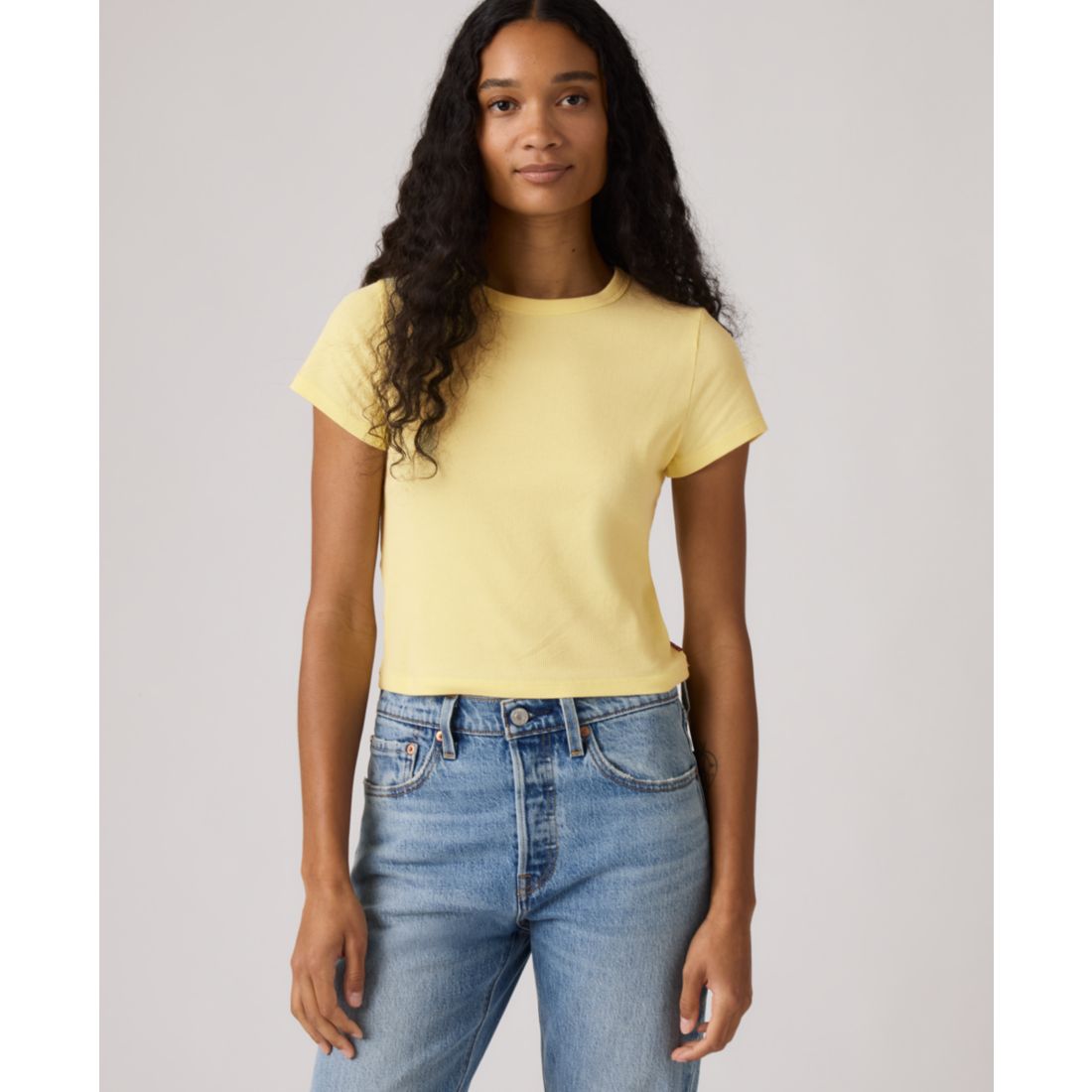 Levi's Women's Short-Sleeve Cropped Top