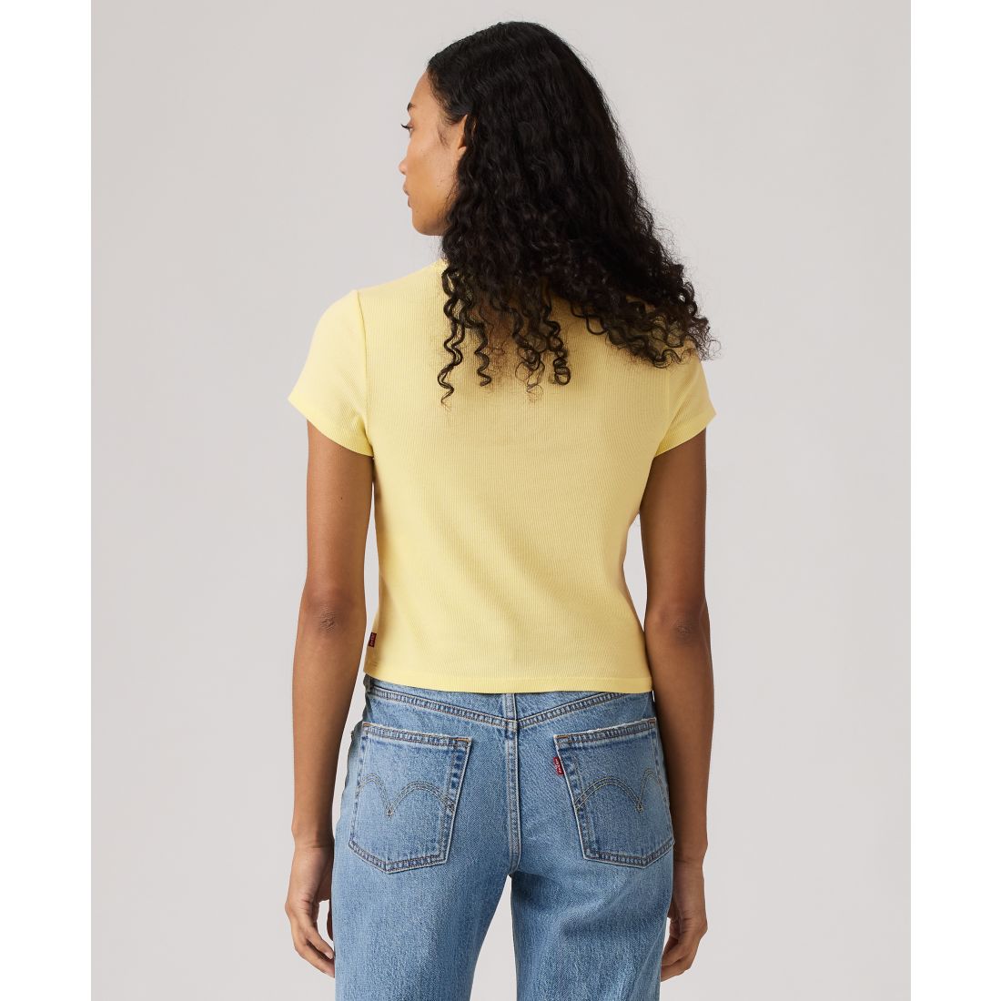 Levi's Women's Short-Sleeve Cropped Top