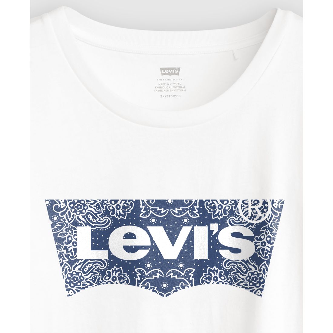 Levi's Trendy Plus Size Perfect Logo Cotton T-Shirt