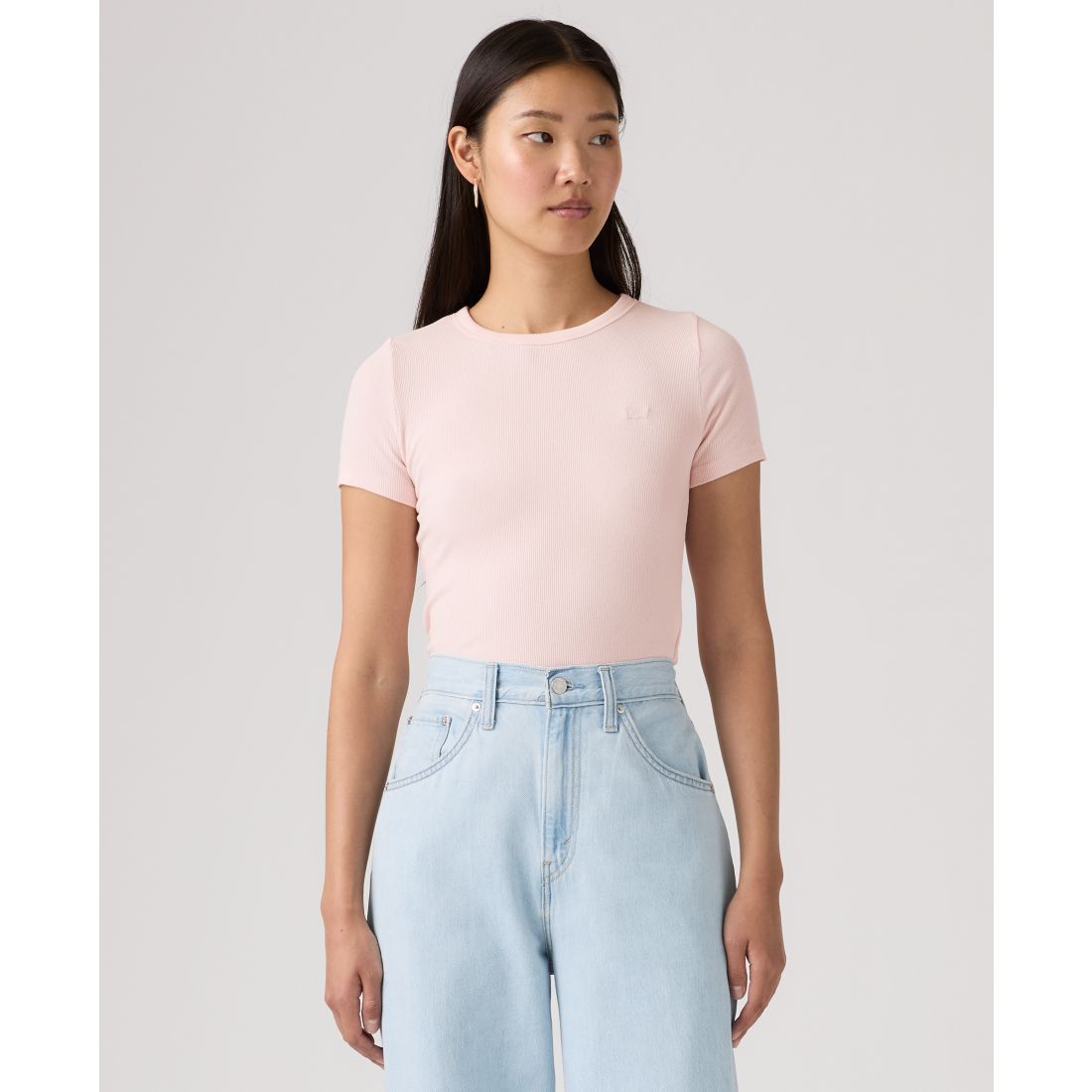 Levi's Women's Hayes Slim-Fit Short-Sleeve Crewneck T-Shirt