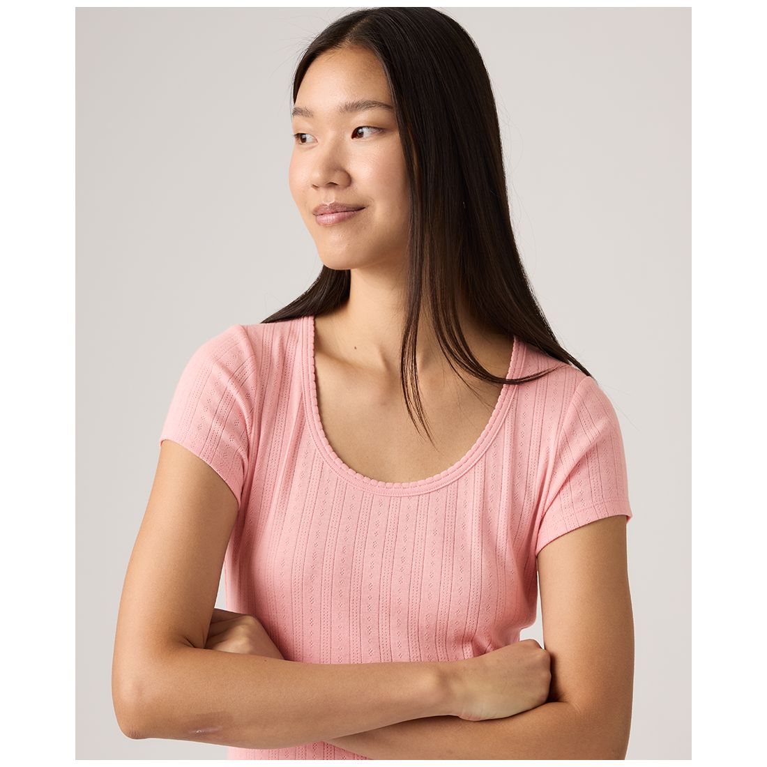 Levi's Women's Short-Sleeve Crew Neck Top