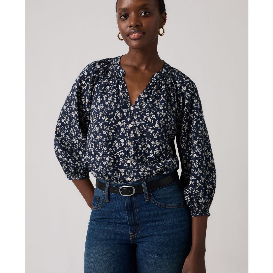 Levi's Juniors' Phoebe V-Neck Blouse