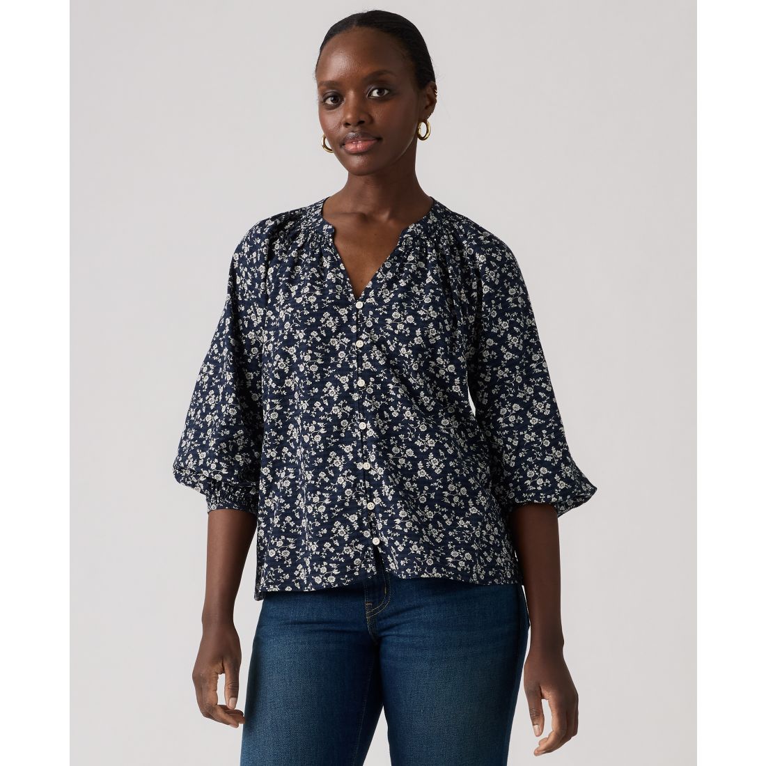 Levi's Juniors' Phoebe V-Neck Blouse