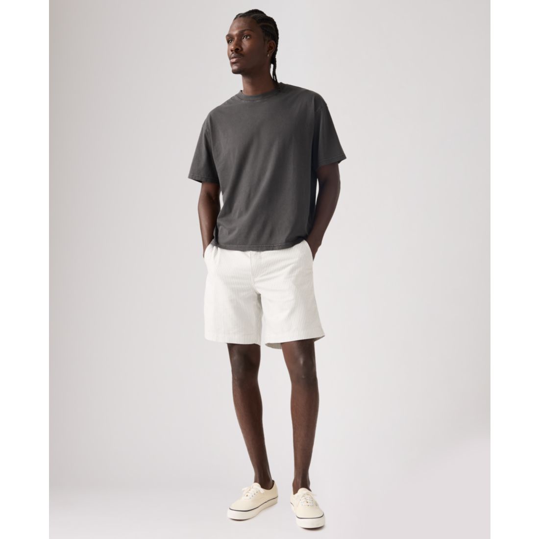 Levi's Men's Relaxed-Fit 8" Chino Shorts