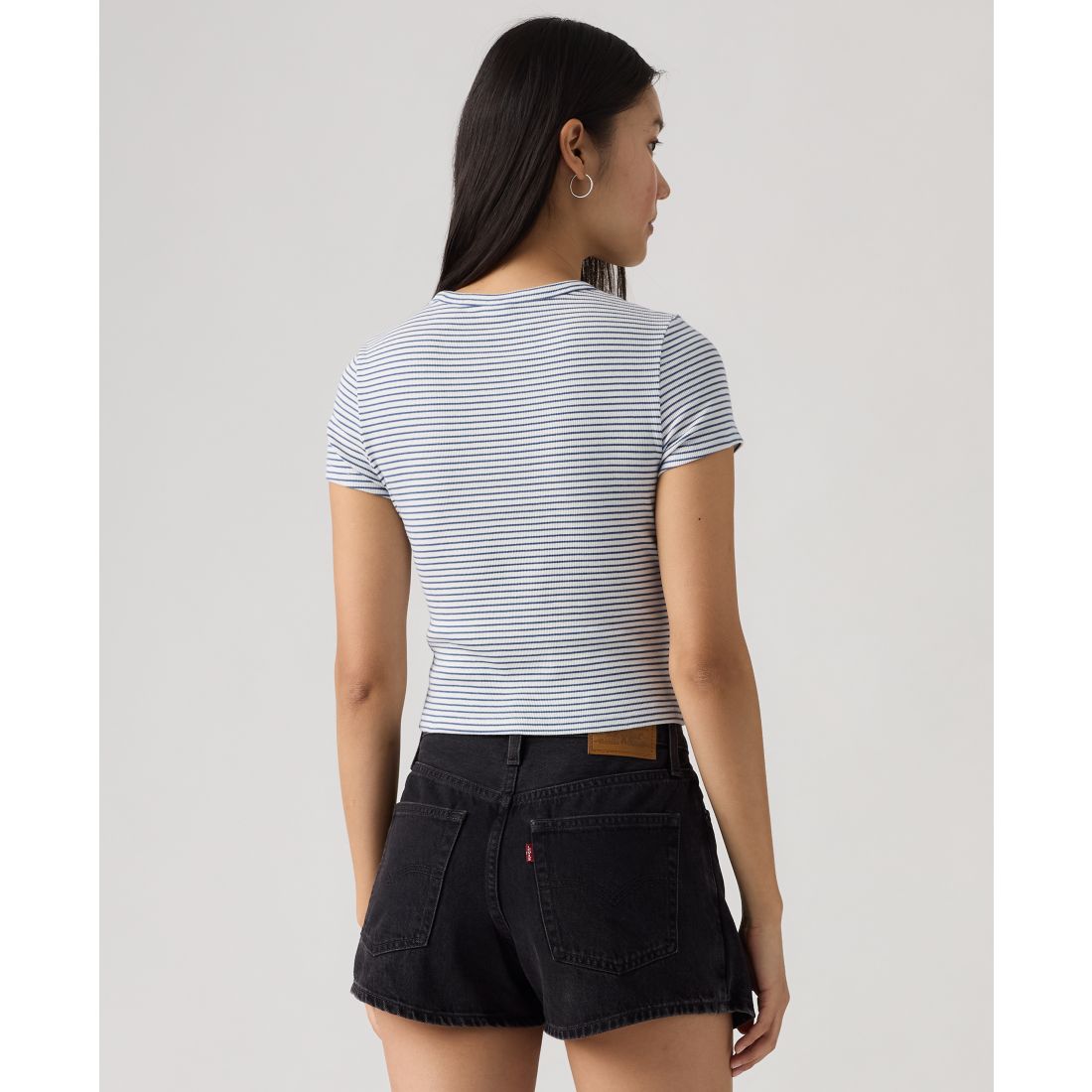 Levi's Women's Short-Sleeve Cropped Top