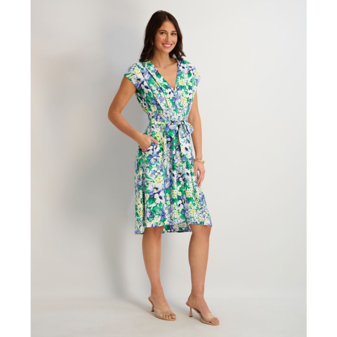 kensie Women's Printed V-Neck Smocked-Back A-Line Dress