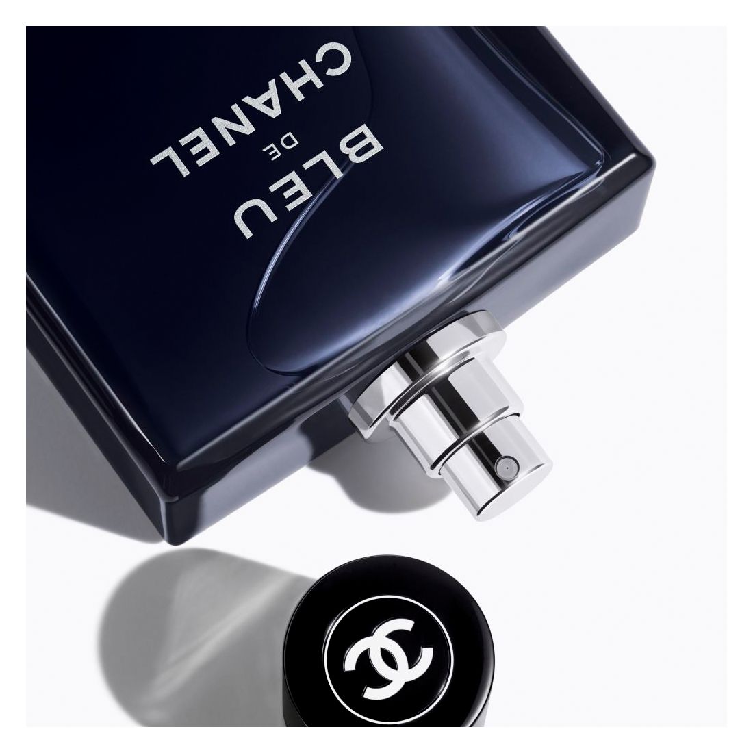 CHANEL 2-Pc. BLEU DE CHANEL Eau De Toilette Twist and Spray Set