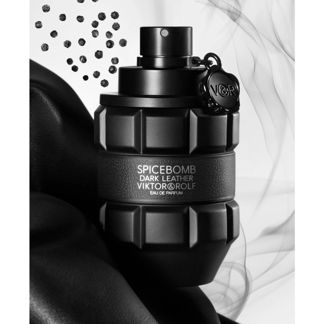 Viktor & Rolf Men's Spicebomb Dark Leather Eau de Parfum, 3.04 oz.