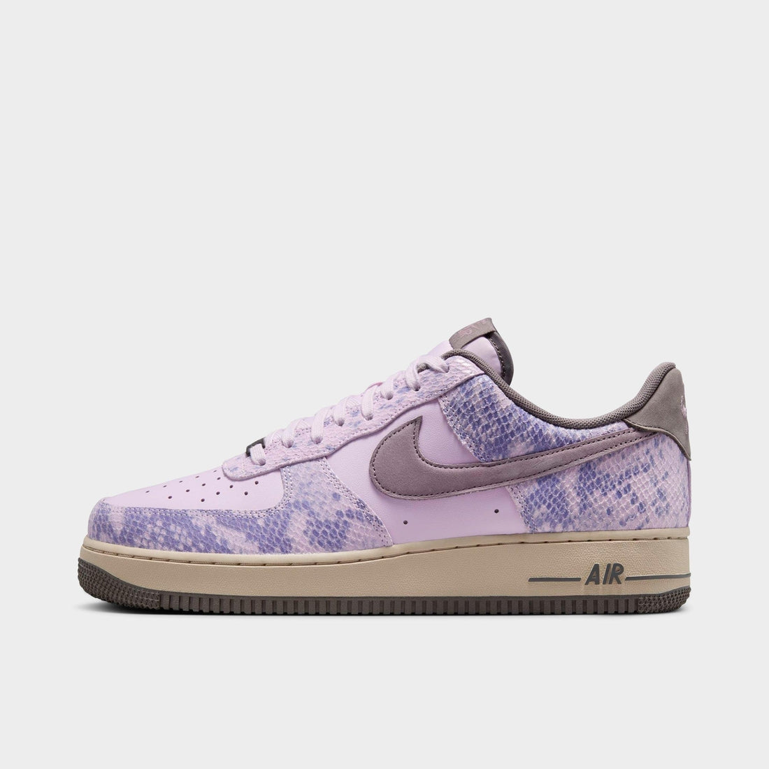 Nike Men's Air Force 1 '07 LV8 SE Year of The Snake Casual Shoes in Summit White/Sail/Dusted Clay Size: 11.5