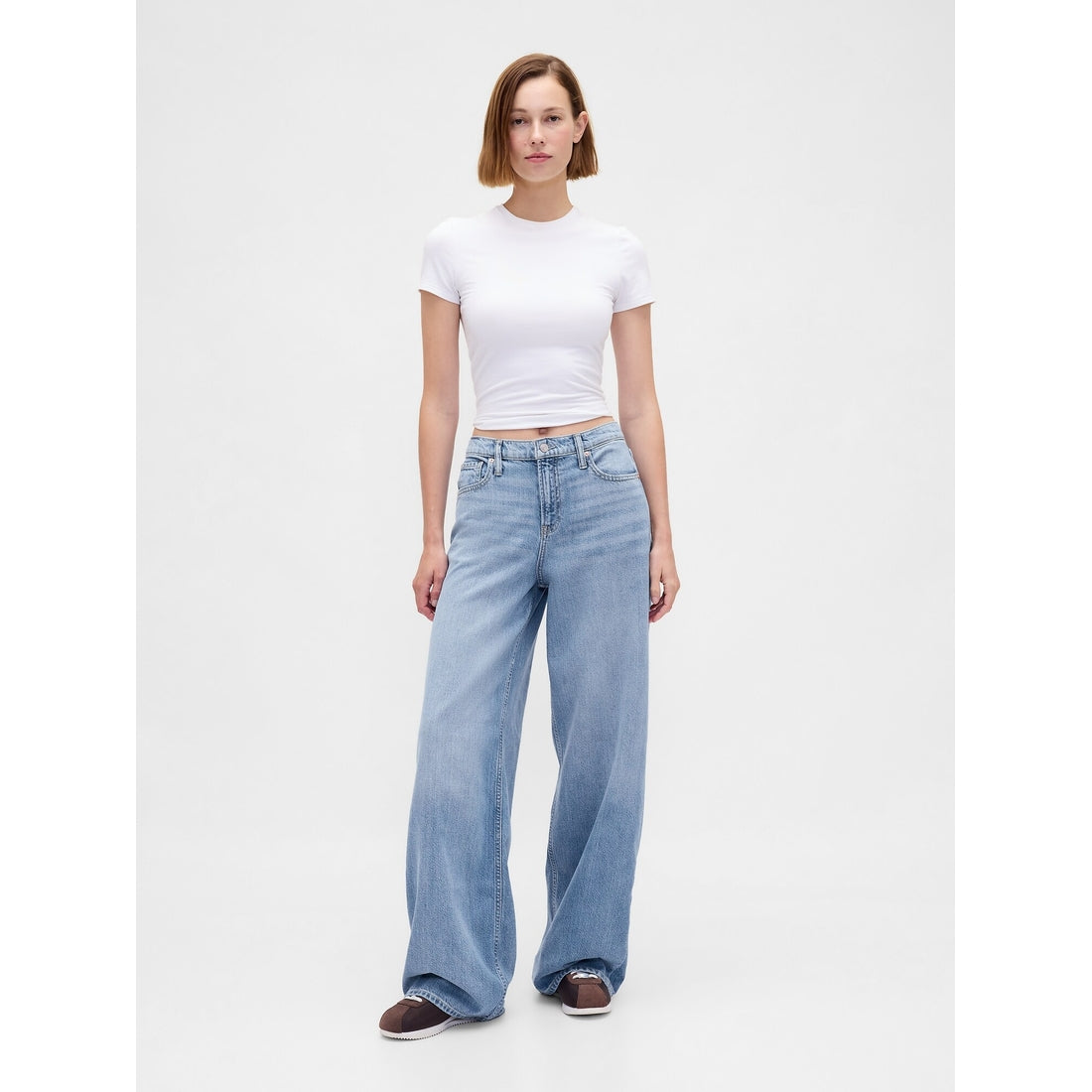 Women's Mid Rise Ultrasoft Baggy Jeans