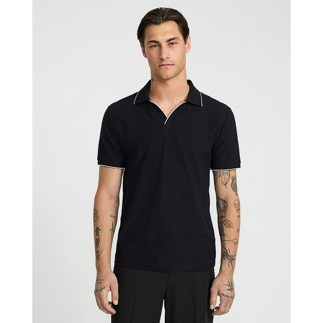 Tipped Zig Zag Textured Johnny Collar Polo