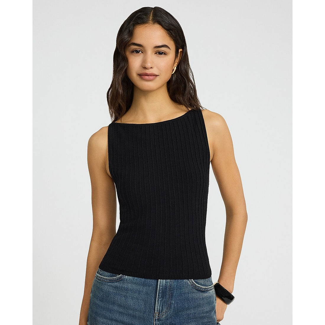 Textured Boat Neck Fitted Sweater Tank
