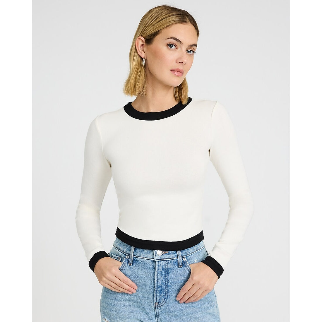 Fitted Tipped Crew Neck Long Sleeve Curved Hem Tee
