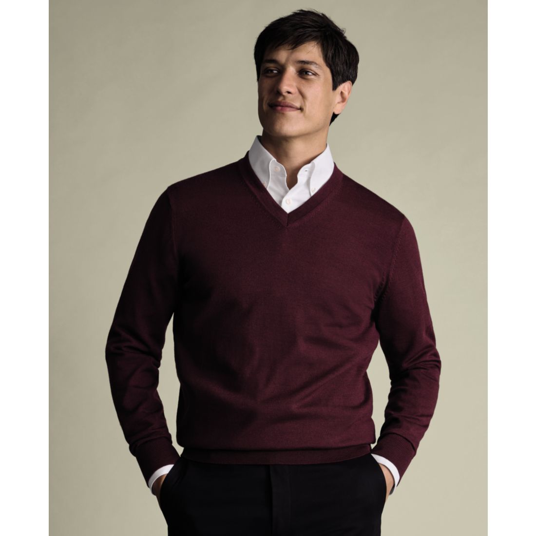 Charles Tyrwhitt Men's V-Neck Regular-Fit Sweater