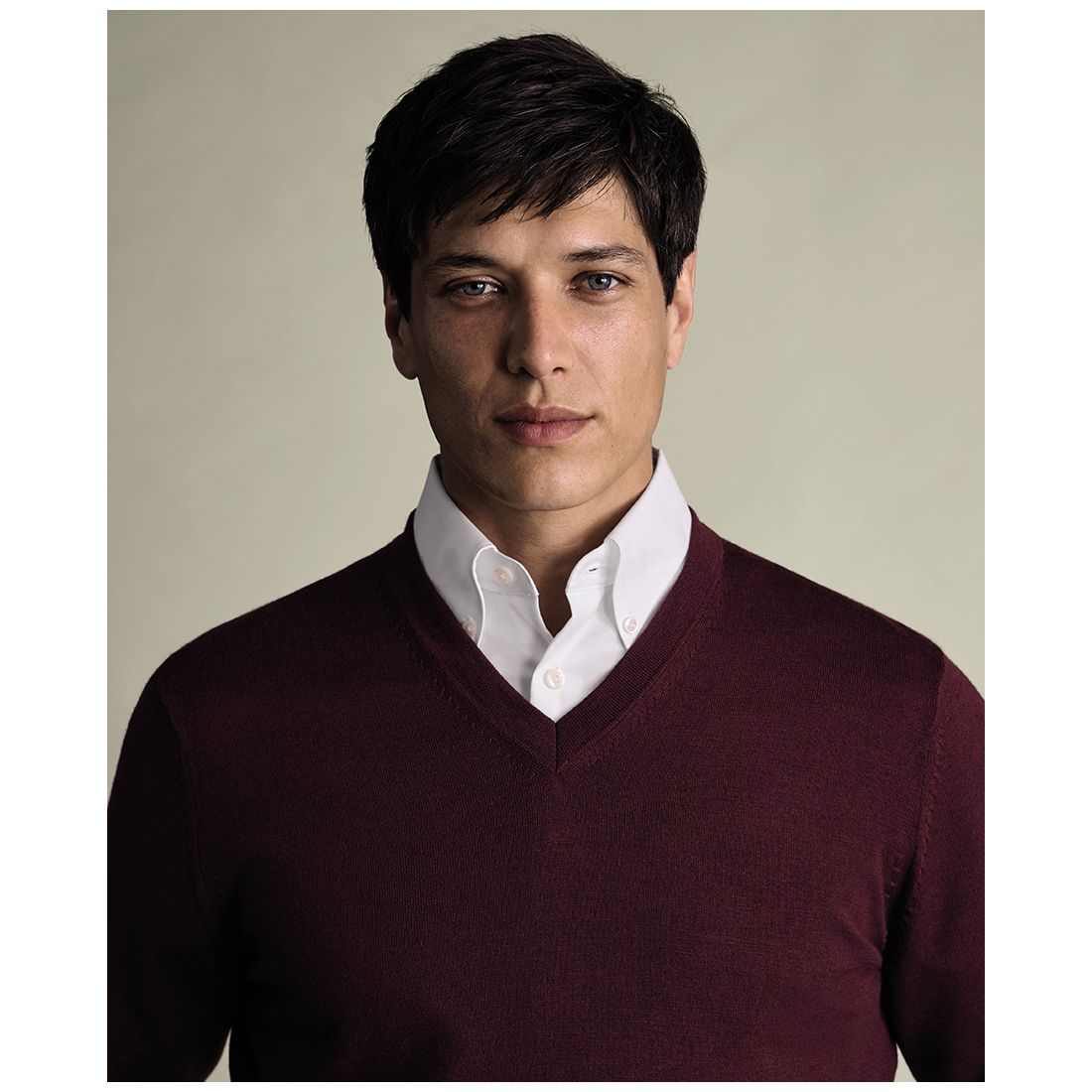 Charles Tyrwhitt Men's V-Neck Regular-Fit Sweater