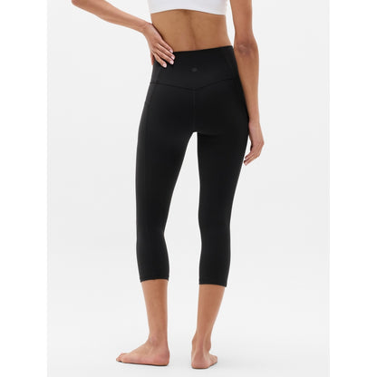 Women's Salutation Stash High Rise Capri