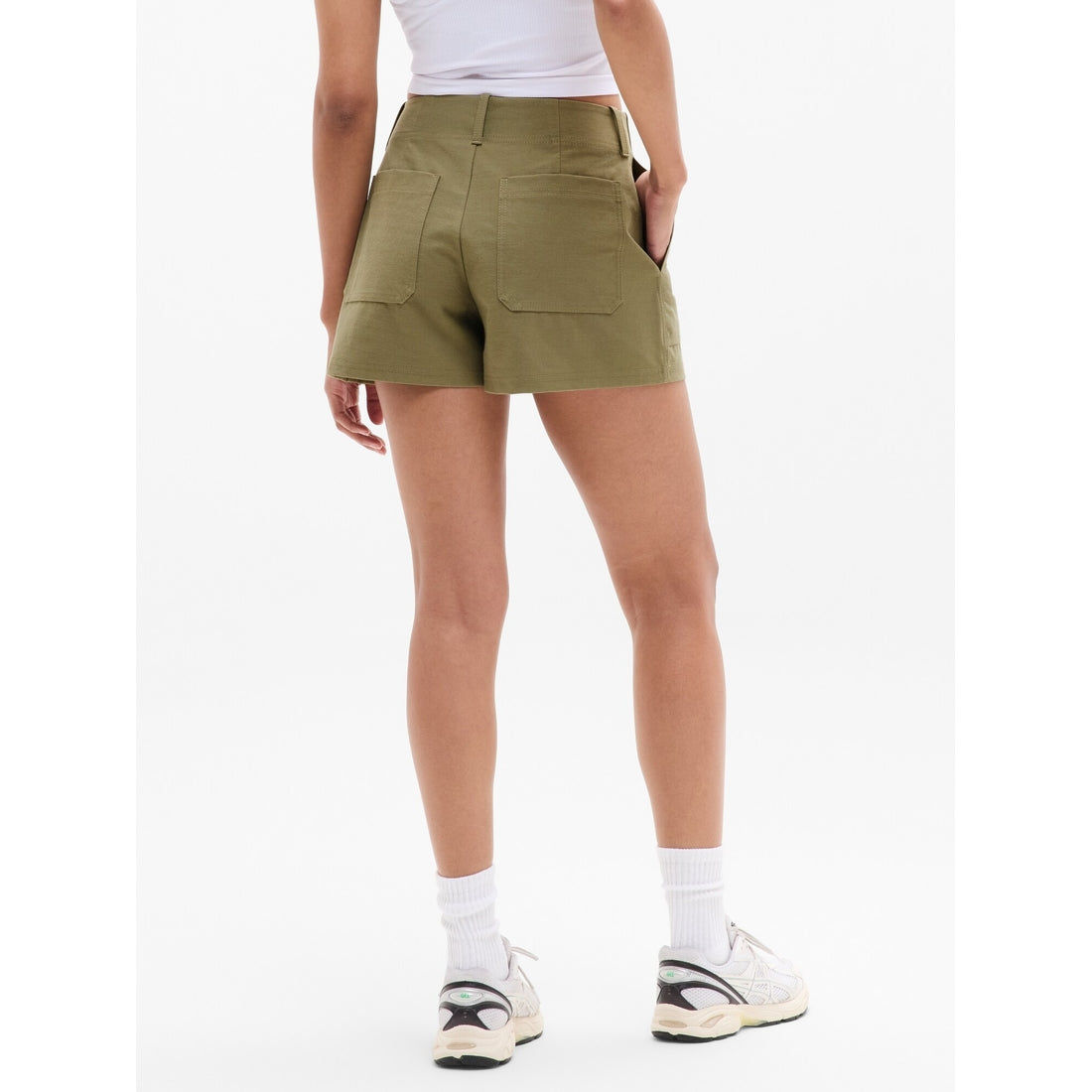 Women's Skyline High Rise Tailored 4" Short