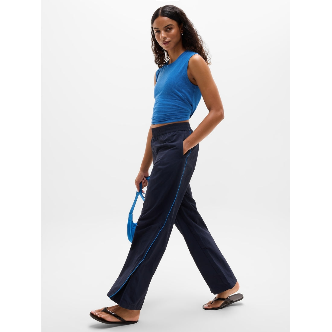 Women's Getaway Linen Blend Muscle Tank